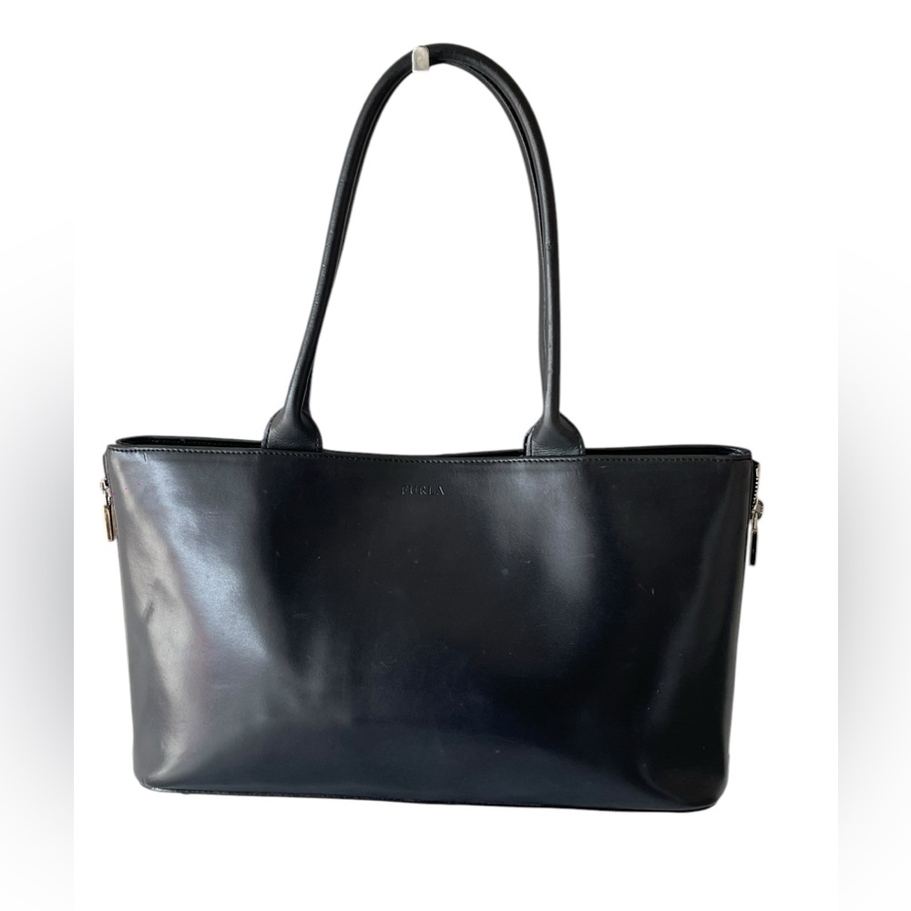Furla Black Leather Shoulder Bag